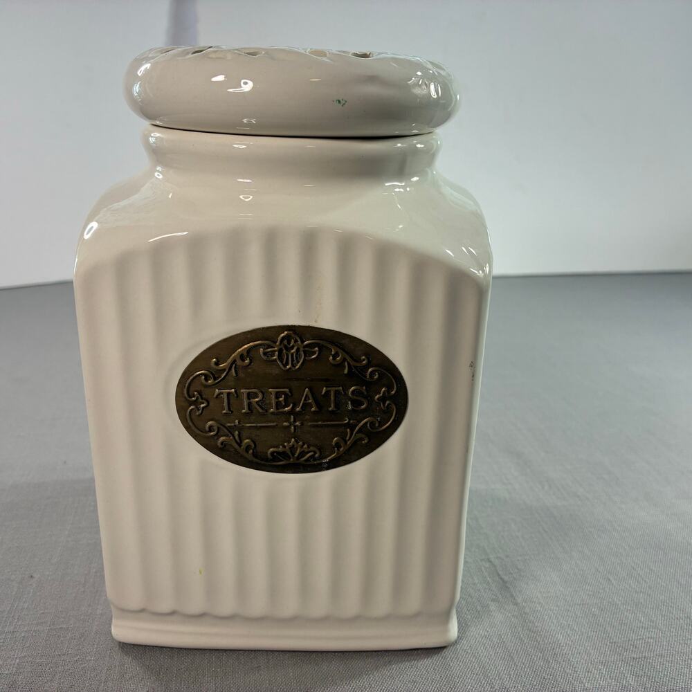 THL White Ceramic Treats Canister Cookie Jar 8 Inch Kitchen Counter Storage